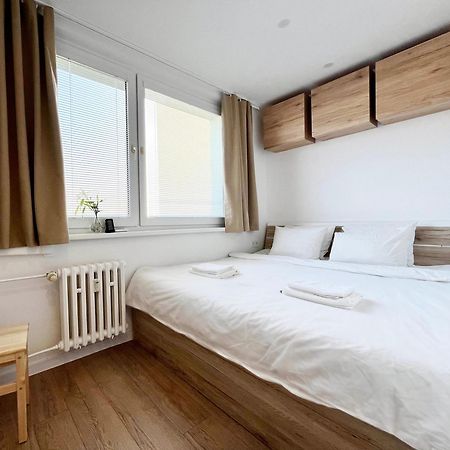 Elegant Escape Apartment III - Free Parking, Easy Access To City Center براتسيلافا المظهر الخارجي الصورة